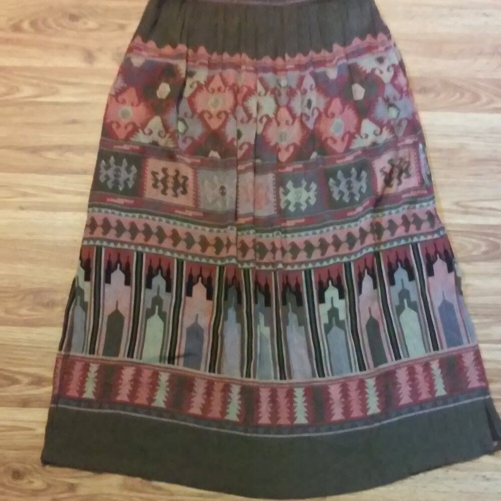 Long Skirt Monterey Petites Sz M 100% Raton Green Burgundy Gray Very Nice